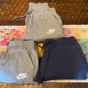 3 pair of Nike sweatpants, boys xl.